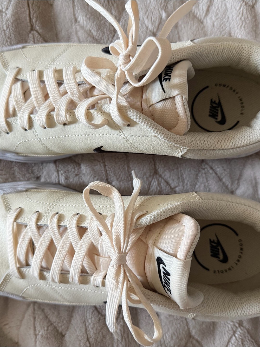 Nike Cream Low-Top Sneakers with Black Swoosh - Picture 3 of 6
